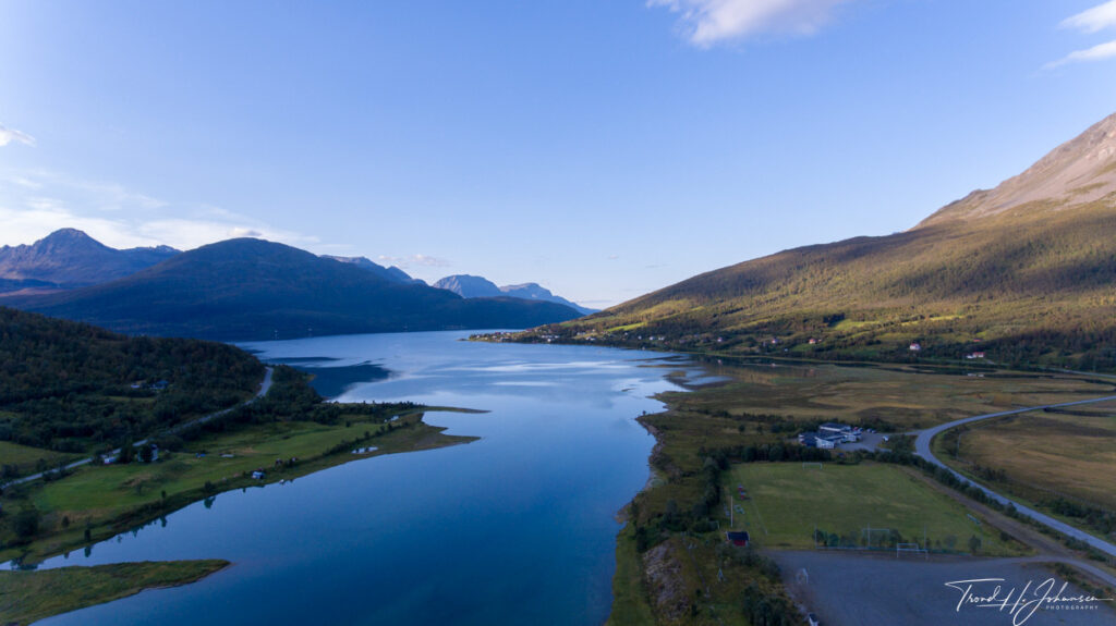 Lakselvbukt