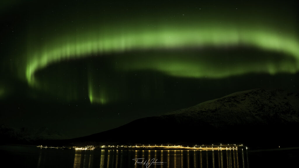 Northern lights near Uløya