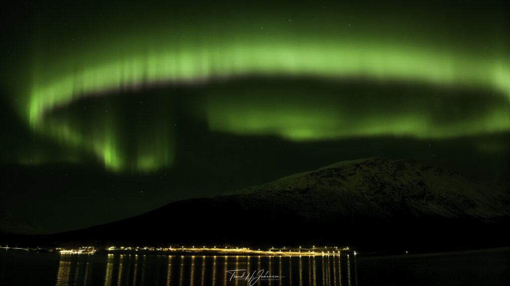 Northern lights near Uløya