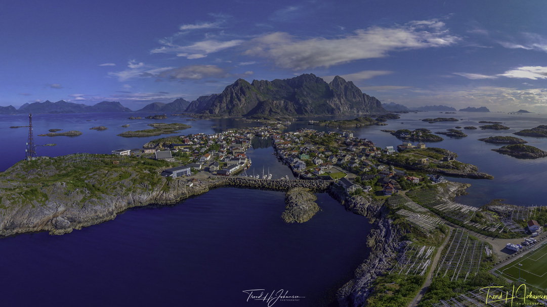 Henningsvær
